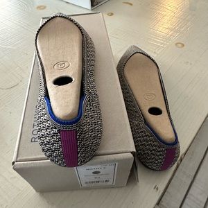 New In Box Rothy’s Slate Herringbone The Point shoes size 10